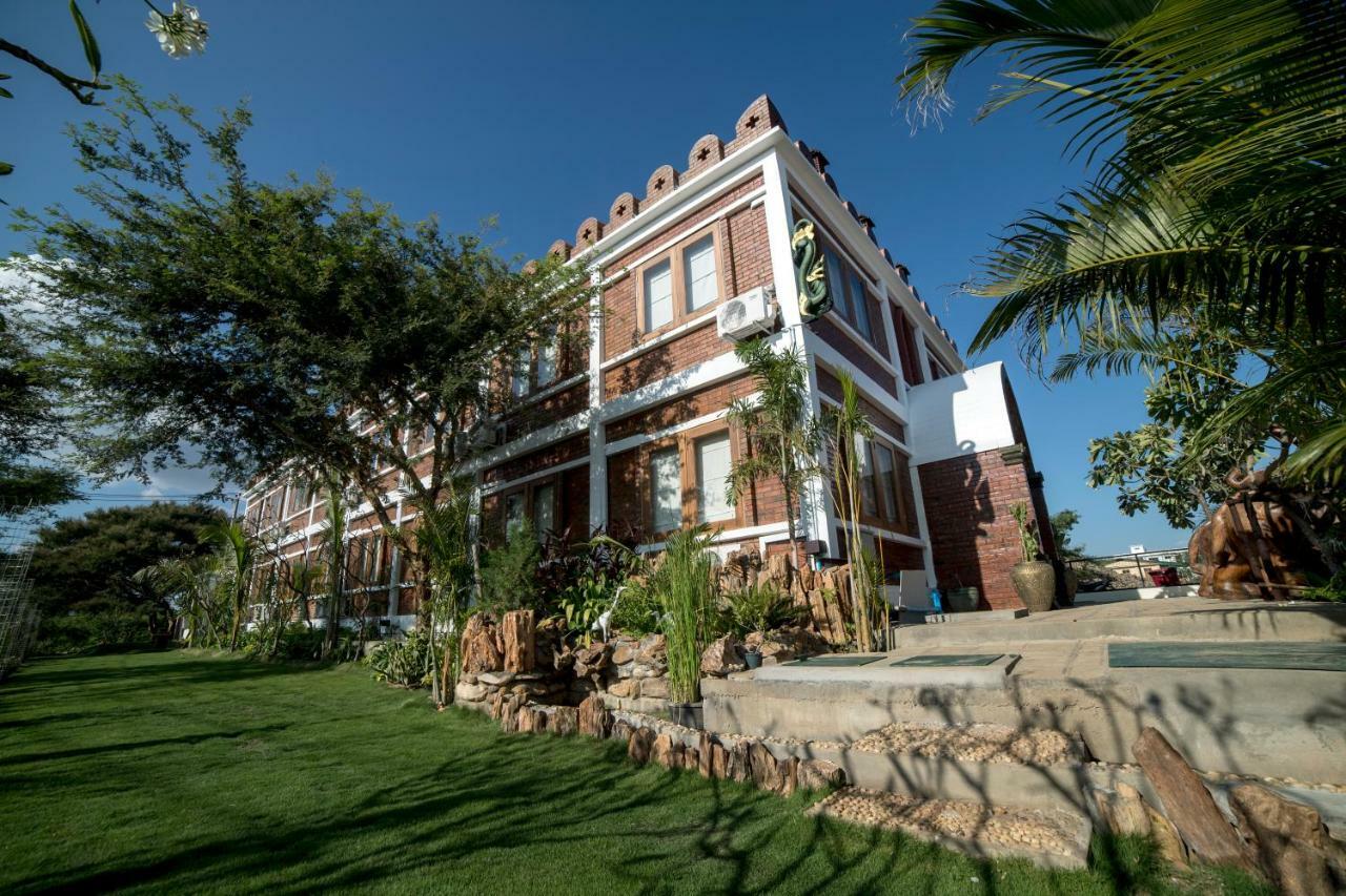 Bagan Vertex Hotel Luaran gambar